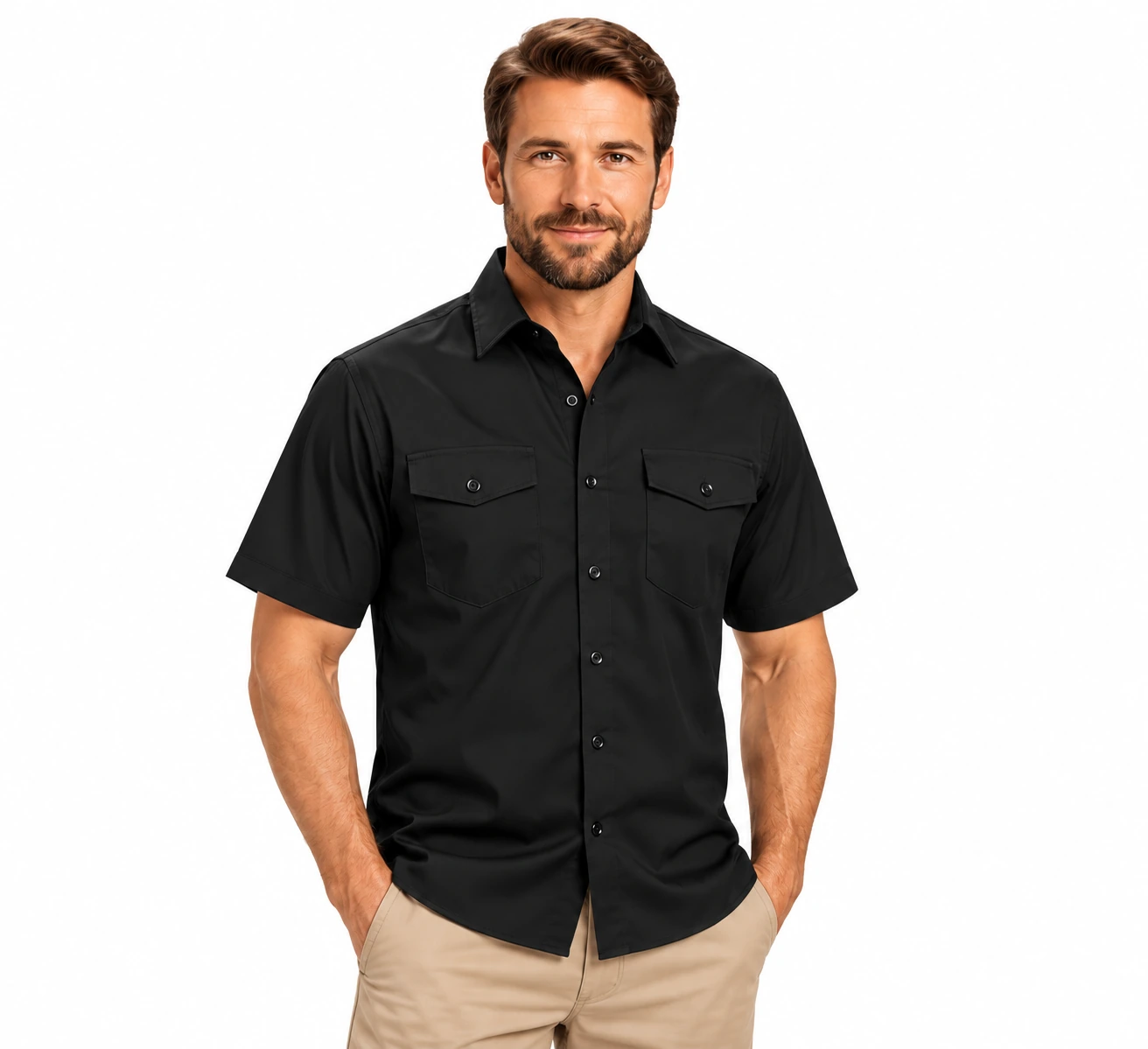 Modelo con camisa de manga corta